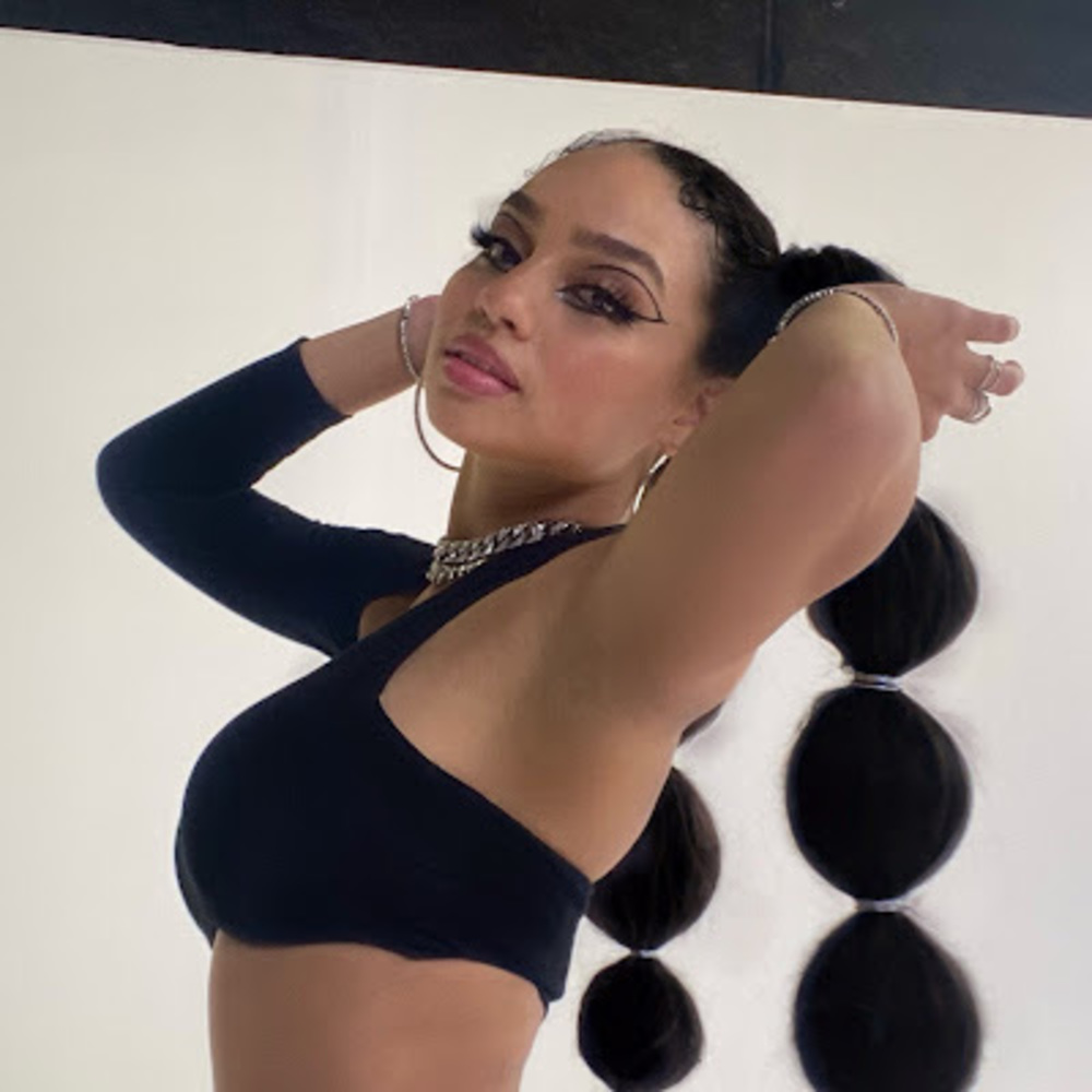 Meet your Posher, Alondra